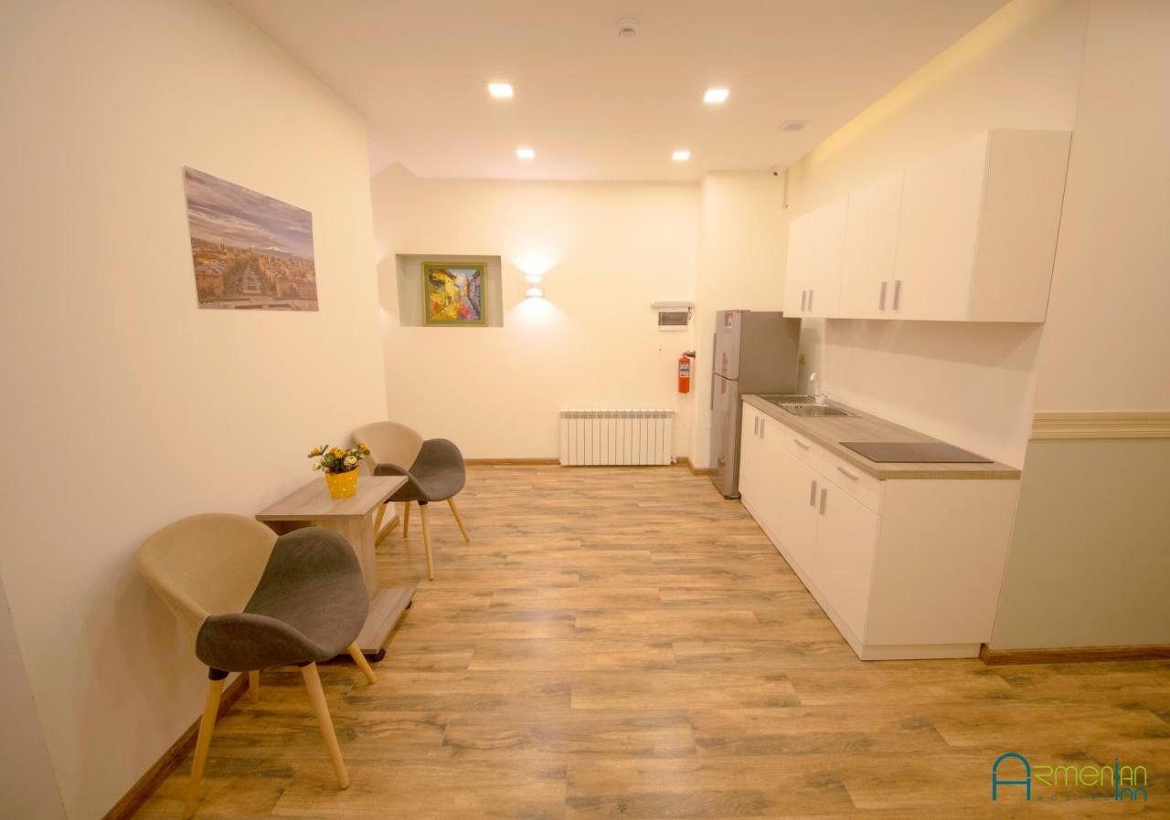 Armenian Inn Jerevan Eksteriør bilde
